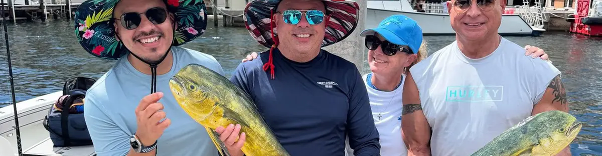 Cool Runnings 32 ft Contender heading offshore for a Fort Lauderdale fishing charter